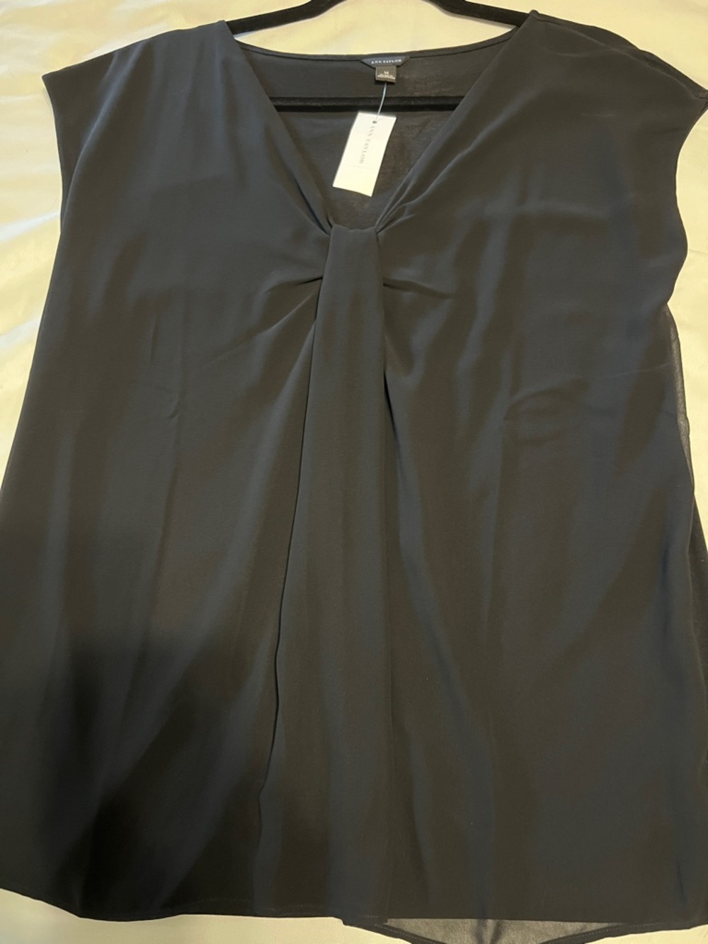 Ann Taylor Black Sleeveless V-Neck Blouse
